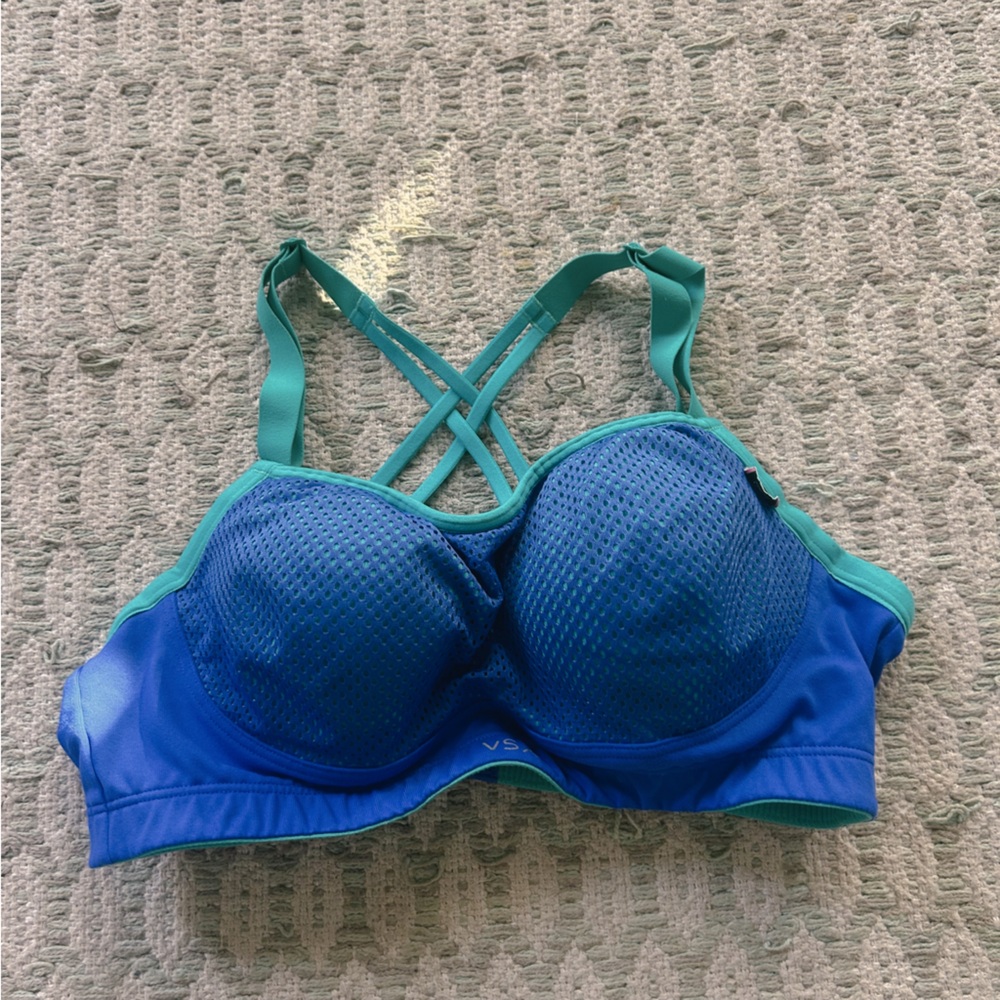 Victorias Secret Sports Bra